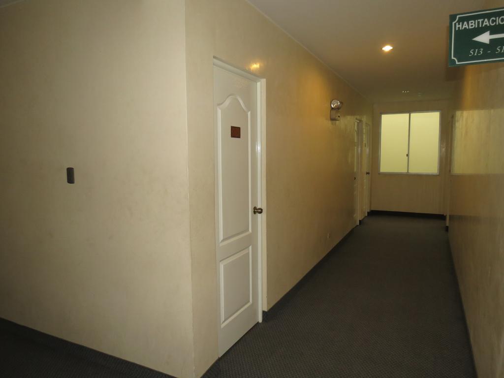 Hotel Plaza Mayor Lima Exterior photo