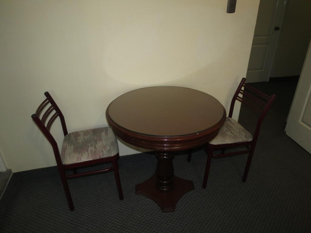 Hotel Plaza Mayor Lima Room photo